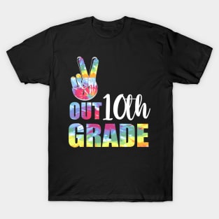 Peace out 10th grade end of school l. Last day of school. Summer break T-Shirt